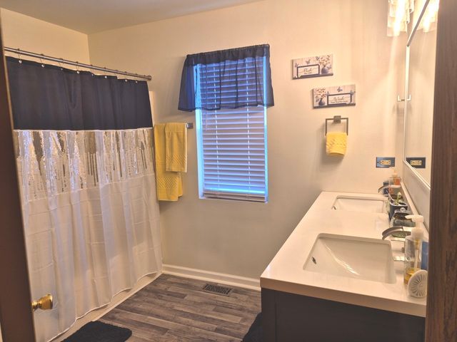1496 Calendula Court, Romeoville, IL 60446