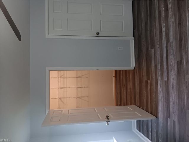 11 Haley DR, Hampton, VA 23661