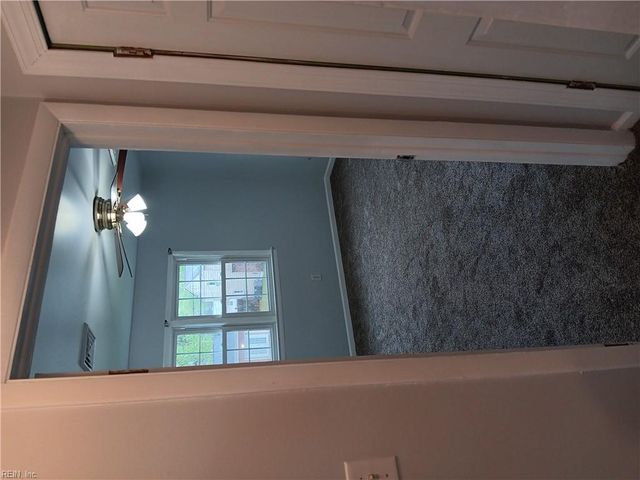 11 Haley DR, Hampton, VA 23661