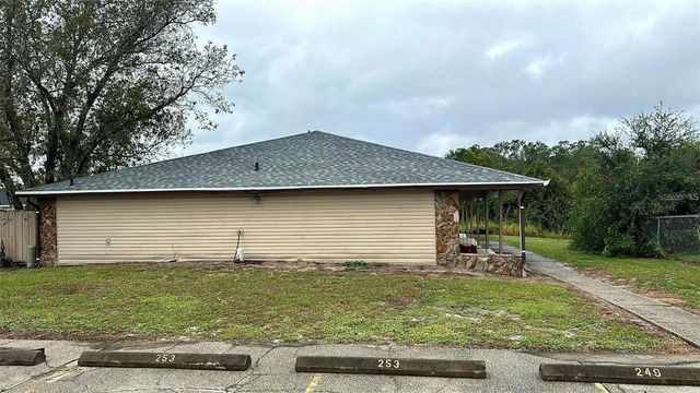 253 CENTURY BOULEVARD B, Auburndale, FL 33823