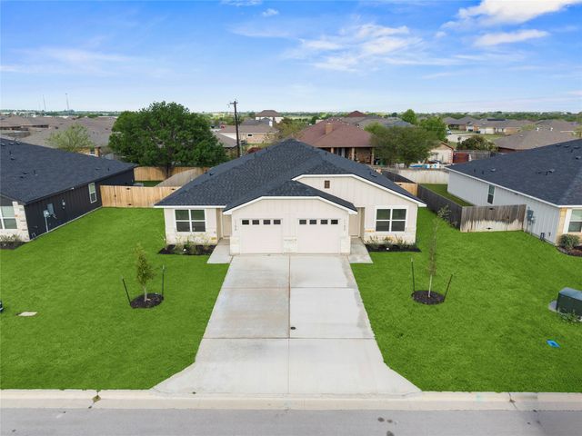 1102 College Avenue, Troy, TX 76579