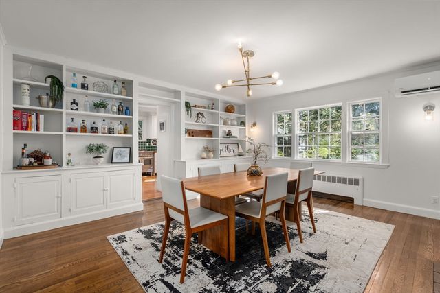 633 Boston Post Rd, Weston, MA 02493