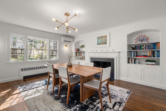 633 Boston Post Rd, Weston, MA 02493