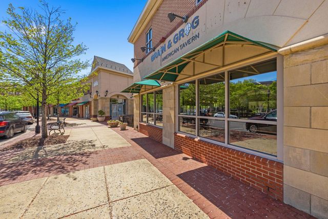 8013 CRESCENT PARK DR, Gainesville, VA 20155