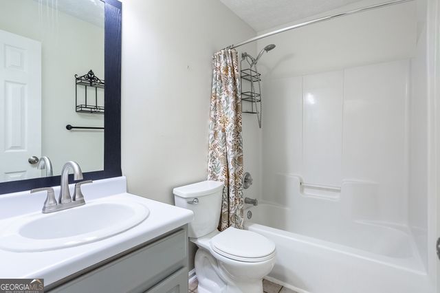 95 Otara Woods Drive, Newnan, GA 30263