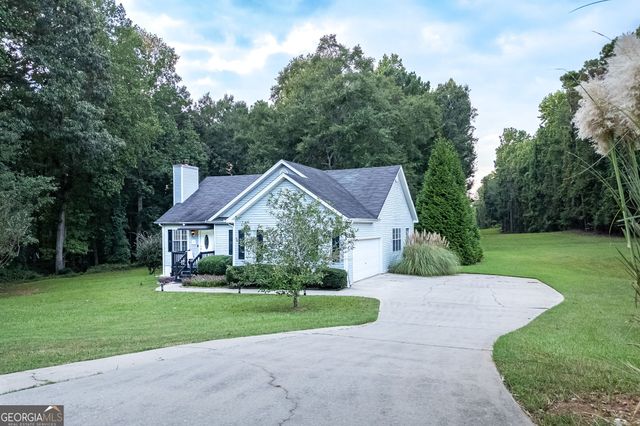 95 Otara Woods Drive, Newnan, GA 30263