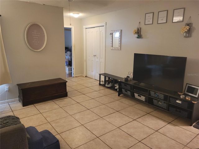 9321 91ST STREET, Seminole, FL 33777