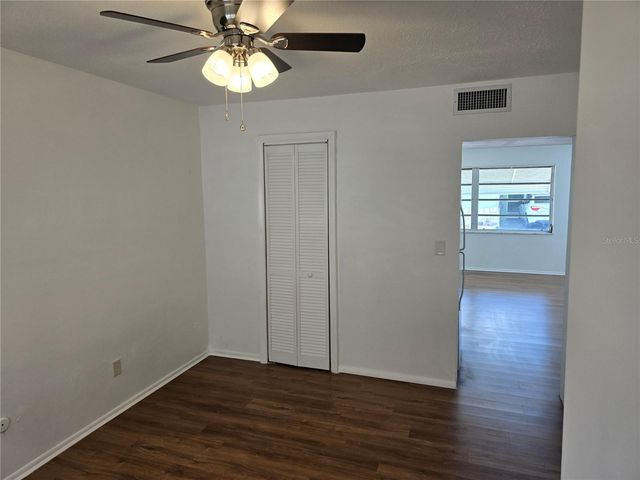 250 ROSERY ROAD NW 275, Largo, FL 33770