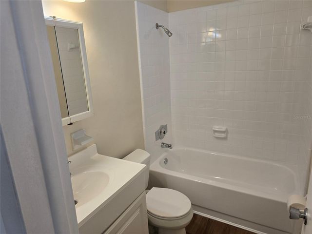 250 ROSERY ROAD NW 275, Largo, FL 33770