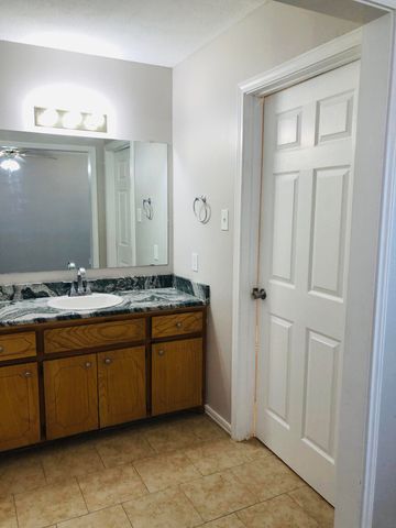 6112 6th Street, Lubbock, TX 79416