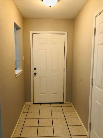 6112 6th Street, Lubbock, TX 79416