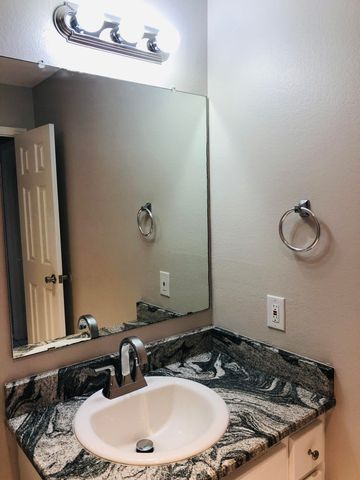 6112 6th Street, Lubbock, TX 79416