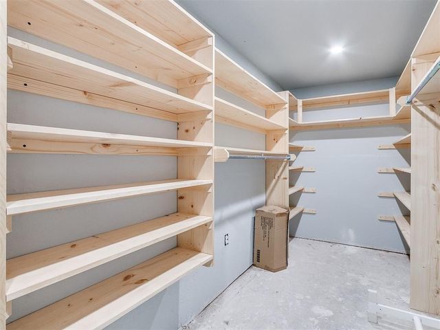 17826 240th Street, Washington, OK 73093