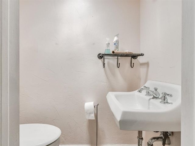 17826 240th Street, Washington, OK 73093