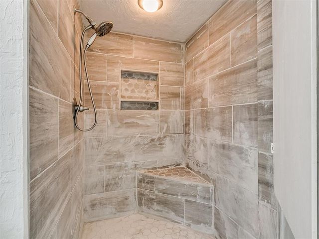 17826 240th Street, Washington, OK 73093