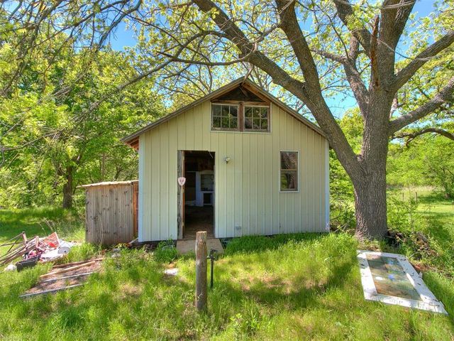 17826 240th Street, Washington, OK 73093