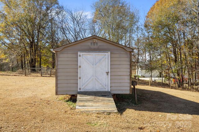 855 Costner School Road, Bessemer City, NC 28016