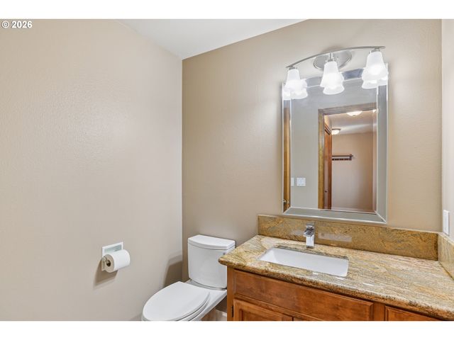 12031 Se 104TH Ct, Happy Valley, OR 97086