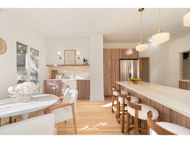 2625 Ne 18TH Ave, Portland, OR 97212