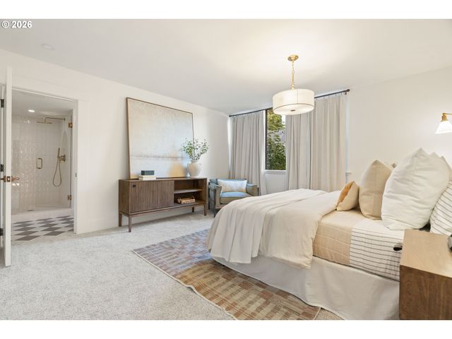 2625 Ne 18TH Ave, Portland, OR 97212