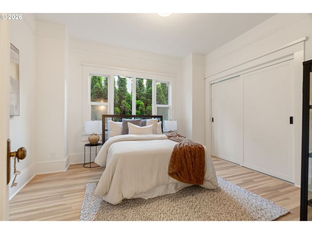 2625 Ne 18TH Ave, Portland, OR 97212