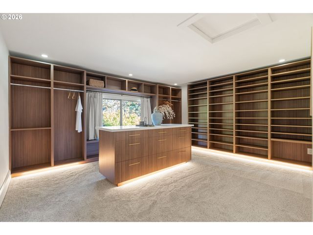 2625 Ne 18TH Ave, Portland, OR 97212