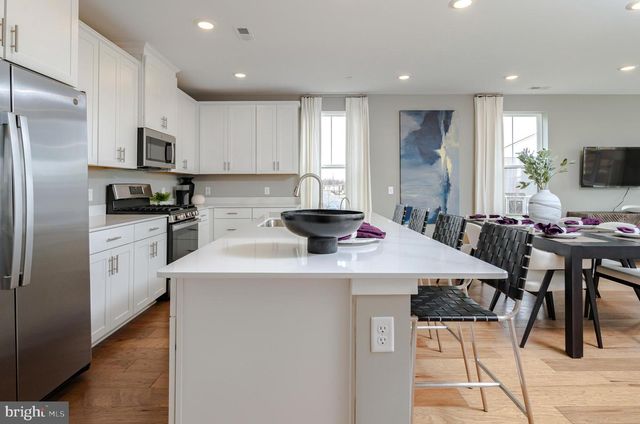 123 JOHN VANZANDT DR, Titusville, NJ 08560