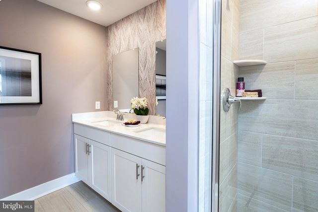 123 JOHN VANZANDT DR, Titusville, NJ 08560