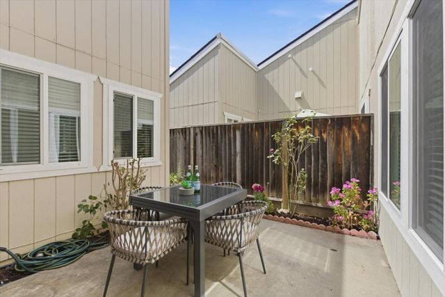 22652 Silver Oak Lane, Cupertino, CA 95014