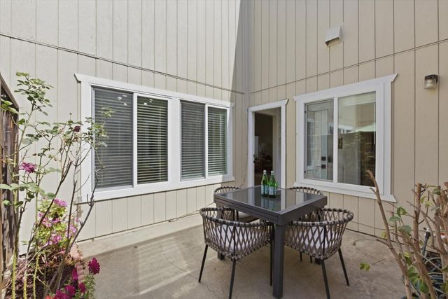 22652 Silver Oak Lane, Cupertino, CA 95014