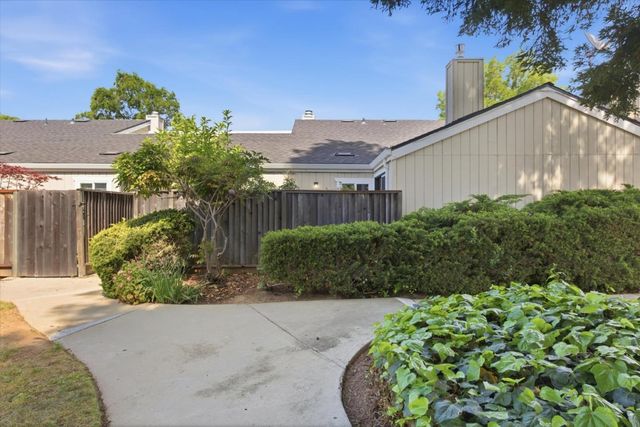 22652 Silver Oak Lane, Cupertino, CA 95014