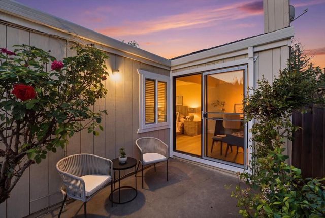 22652 Silver Oak Lane, Cupertino, CA 95014