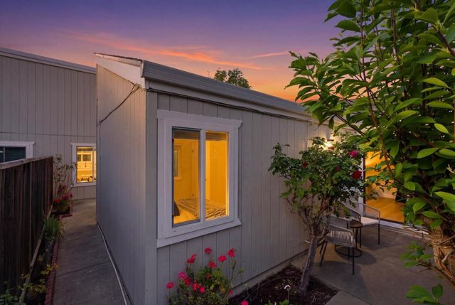 22652 Silver Oak Lane, Cupertino, CA 95014