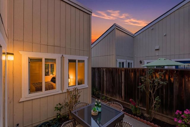 22652 Silver Oak Lane, Cupertino, CA 95014