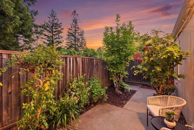 22652 Silver Oak Lane, Cupertino, CA 95014