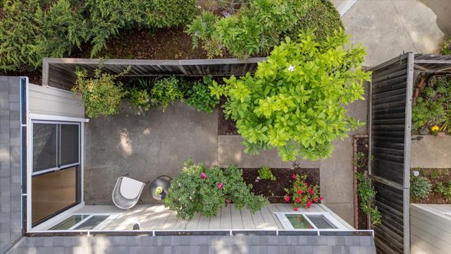 22652 Silver Oak Lane, Cupertino, CA 95014