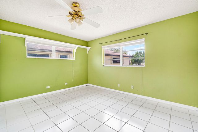 4717 Robinwood Terrace A, Boynton Beach, FL 33436