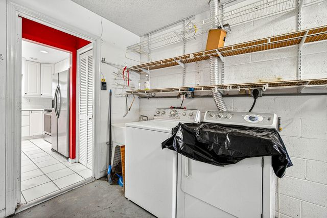 4717 Robinwood Terrace A, Boynton Beach, FL 33436