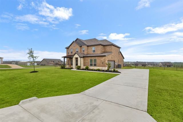 107 Yampa Court, Rhome, TX 76078