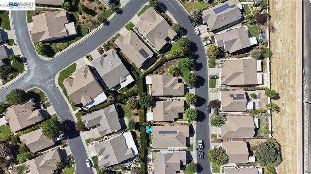 288 Black Amber Way, Brentwood, CA 94513