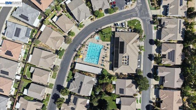 288 Black Amber Way, Brentwood, CA 94513