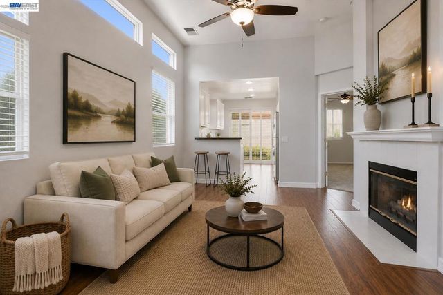 288 Black Amber Way, Brentwood, CA 94513