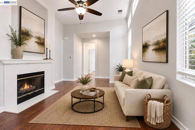 288 Black Amber Way, Brentwood, CA 94513