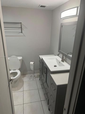 9500 W Bay Harbor Drive 6C, Bay Harbor Islands, FL 33154