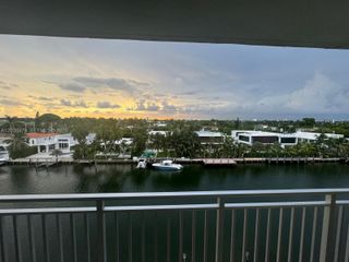 9500 W Bay Harbor Drive 6C, Bay Harbor Islands, FL 33154