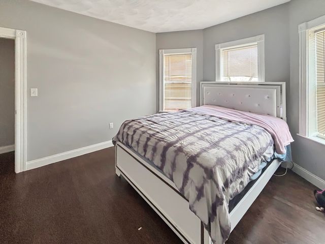 26 Elder St 2, Boston, MA 02125