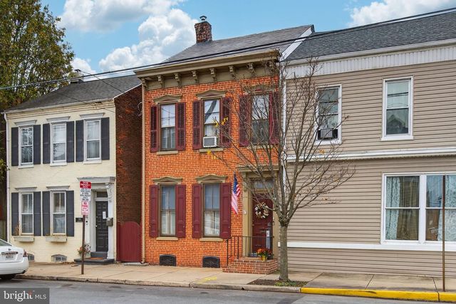 258 N 3RD ST, Columbia, PA 17512
