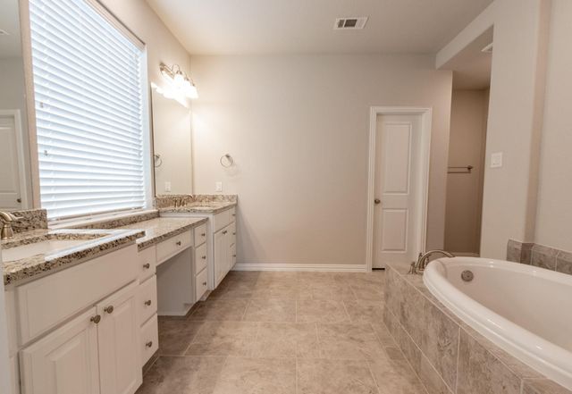 2831 Maple Oak Lane, Manvel, TX 77578