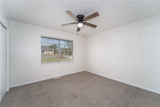 2122 Lakeview Drive, Waycross, GA 31501