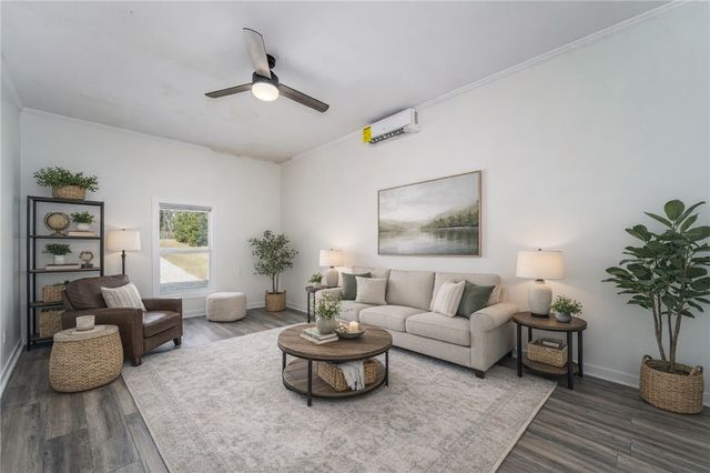 2122 Lakeview Drive, Waycross, GA 31501